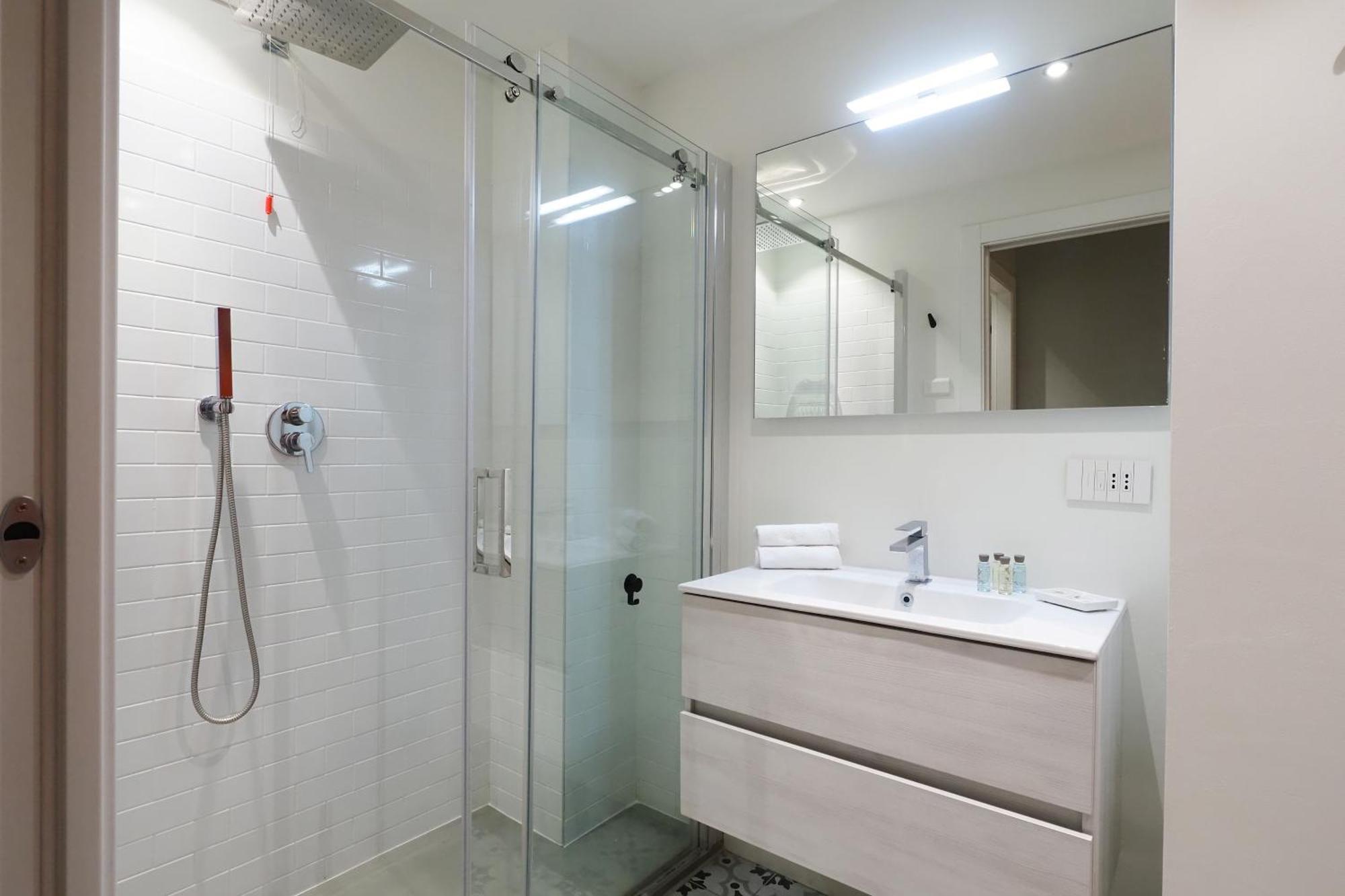 Contempora Apartments - Visconti Di Modrone ミラノ エクステリア 写真